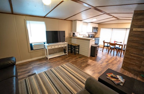 Newtown House | Unit C – Trailside ATV Stay w/Firepit, Sleeps 8