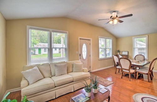 Savannah House | Updated Savannah Hideaway w/Luxury Backyard!