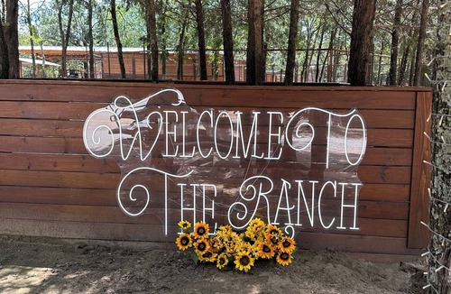 Valley View Cabin | Upper Room - Come explore the wild wonders of Oak Meadow Ranch