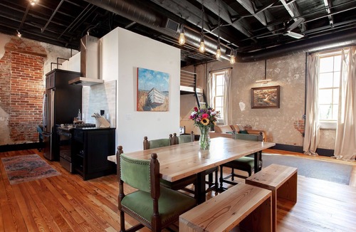 Heber Springs Apartment | Upscale-historic 3 bedroom loft