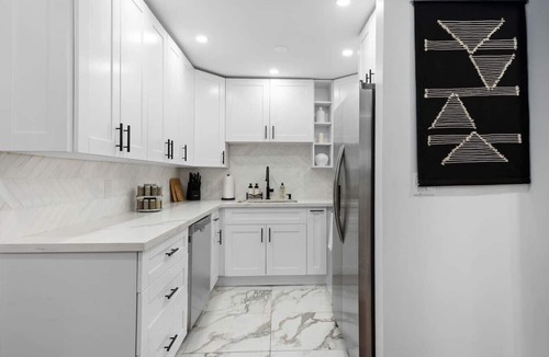 Grandview Heights Apartment | Upscale Home - CityPlace & Convention Center