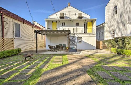 West Riverside Apartment | Uptown NOLA Apt on Magazine Street w/Backyard!