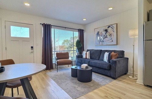 Crestline Heights Apartment | Urban Hideaway Near Downtown Hotspots