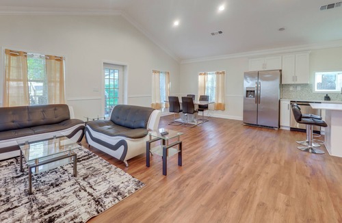 Crestwood South Apartment | Walk to Avondale Eats & Brews: Urban Getaway