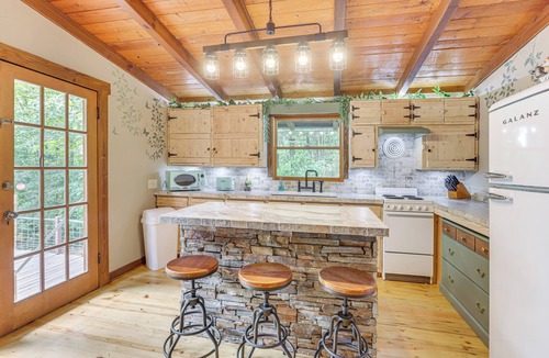 Titus House | Walk to Lake: Pet-Friendly Titus Home w/Hot Tub!
