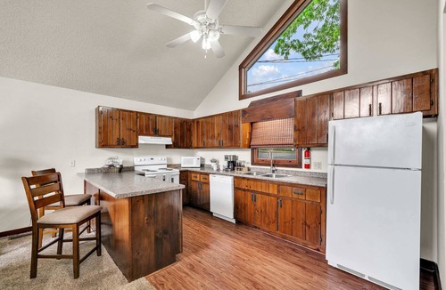 Ellijay Villa | Water Tower Three Bedroom