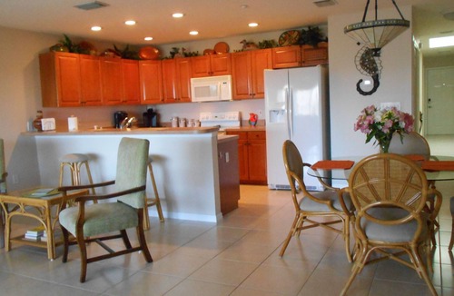 Indian Shores Condo | Waterfront Condo with an amazing view - Pet Friendly