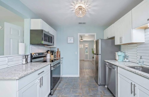 Fort Walton Beach House | Waterfront Family House w/Beach Access & Boat