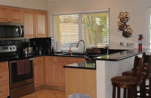 Pompano Isles House | Waterfront, Heated Pool with Spa 50’Dock, Direct Ocean Access - No Fixed Bridges