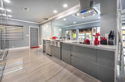 Pompano Isles House | Waterfront w/Heated Pool! Managed by BNR Vacation Rentals