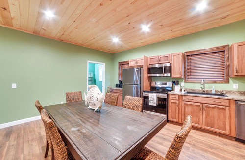 Waverly Cabin | Waverly Cabin, Close to Kentucky Lake Access!