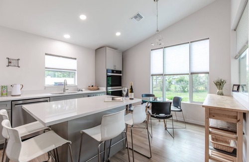 Florida Ridge House | Welcome at Coastal Soul perfect place for traveling Family