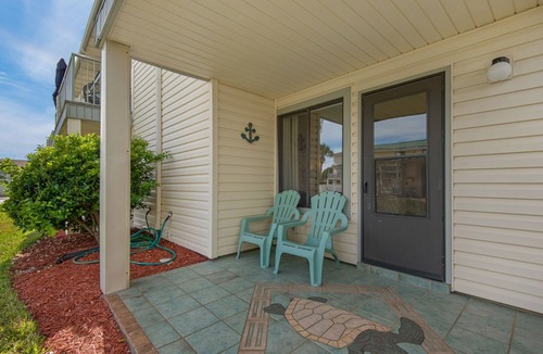 Scenic Gulf Drive Condo | Welcome to Your Beachside Escape in Destin!