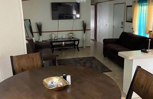 Mexia House | Welcoming 2-Bedroom 2-Bathroom Mobile Home RV space available
