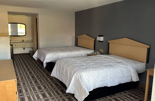 Scooba Hotel | Westen Motel