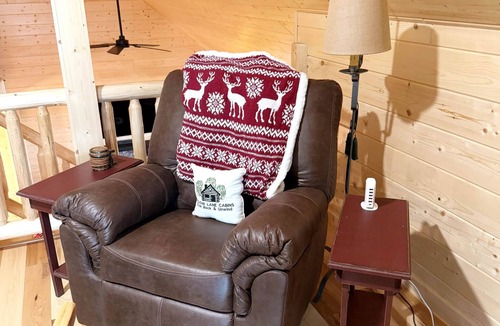 McArthur Cabin | Willow Lane Cabins