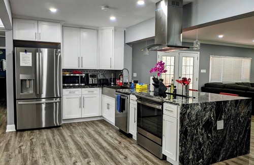 Whitemarsh Island House | Wilmington Island Escape with Pool & Hot Tub
