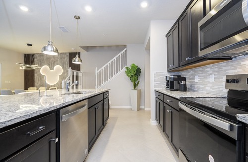 Four Corners House | Windsor Cay 5BR Villa | Private Pool & Game Loft