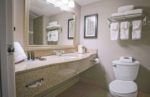 Eden Hotel | Wingate by Wyndham Savannah/Pooler