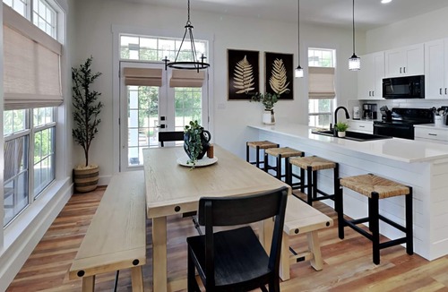 Seagrove Beach Condo | Wood Beach Retreat by Southern Vacation Rentals
