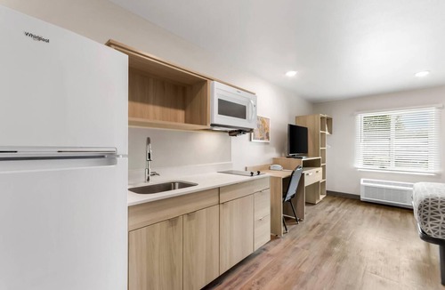 Wright Hotel | WoodSpring Suites Fort Walton Beach - Eglin AFB