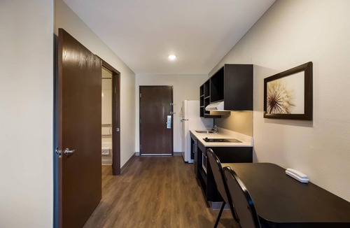 Clermont Hotel | WoodSpring Suites Orlando West - Clermont