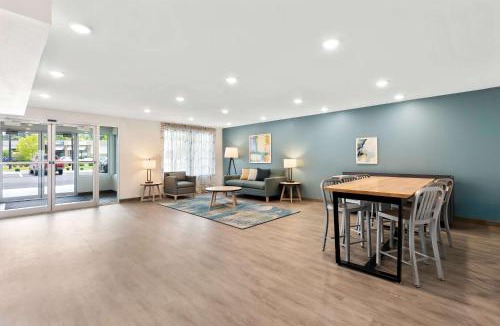 Savannah Hotel | WoodSpring Suites Savannah West Chatham Parkway