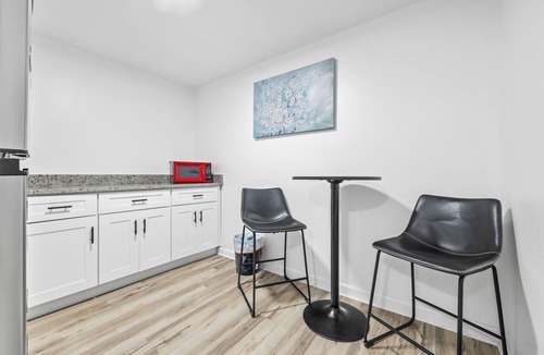 Stone Mountain House | World Cup 2026 Group Home - 28 Minutes to Stadium, 7 Bedrooms, Sleeps 18