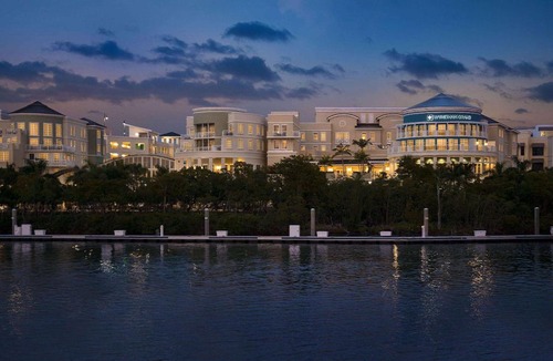 Jupiter Hotel | Wyndham Grand Jupiter at Harbourside Place