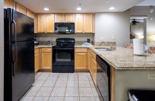 Survey Creek Condo | Wyndham Palm-Aire - Huge 2 Bedroom Condo