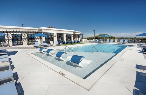 Westside Apartment | Your Next Insta-Perfect Stay in West midtown