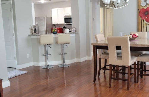 South Pointe of Tampa House | Your Sunset Getaway