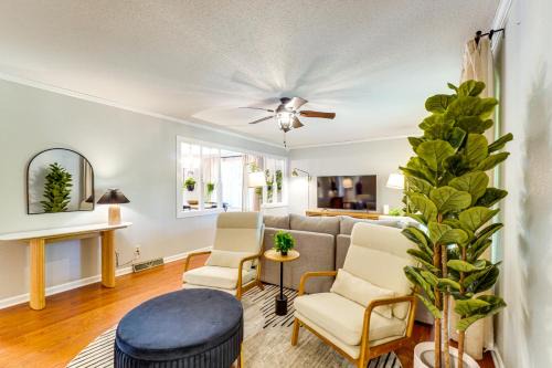 1 Mi to Dtwn: Quiet Retreat w/Yard in Clinton