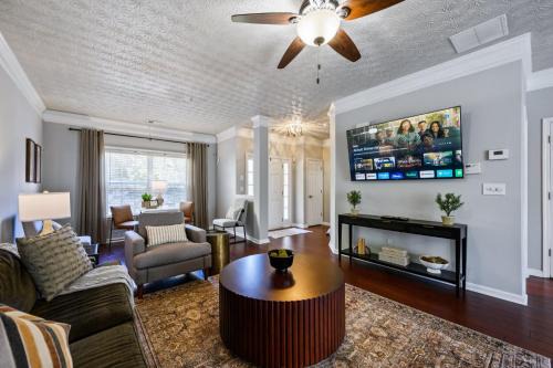 1431 Bay Overlook Dr Woodstock