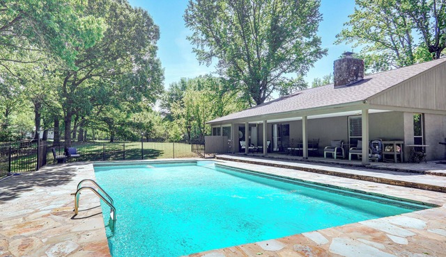 18 Mi to Dtwn Memphis: Oasis on 8 Acres!