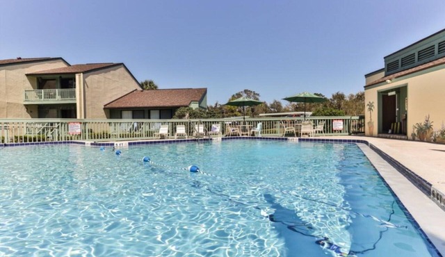 2 bedroom, Updated Townhome, in Golf Course neighborhood Sugar Mill