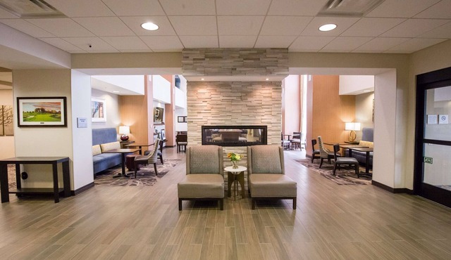 2 Connecting Suites at a Hotel