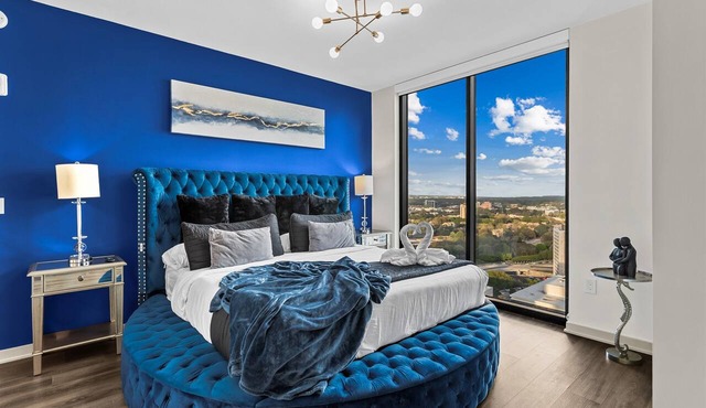 25th Floor Midnight Oasis | Skyline Views, Balcony, Near Mercedes-Benz Stadium