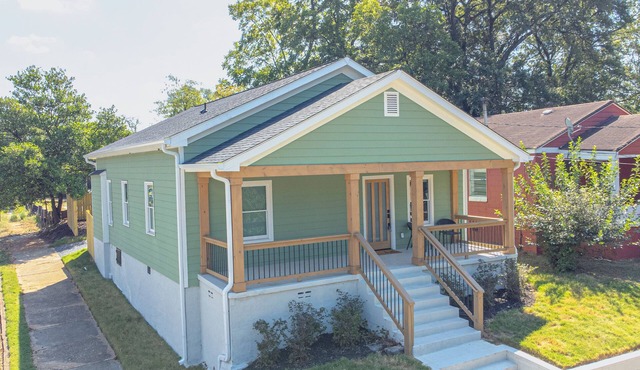 3-bedroom home in beautiful Atlanta. 10 mins from Mercedes Benz. Major international sporting event