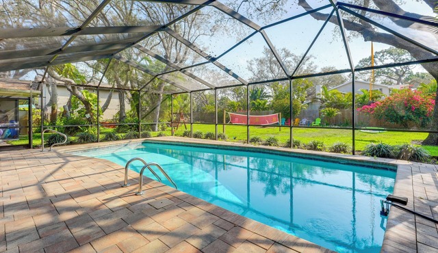 3 Mi to Beach: Prime Largo Home w/Pool!