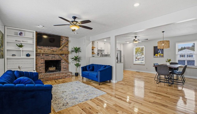 3BR/2BA Dublin Home with Large yard near Bridgepark