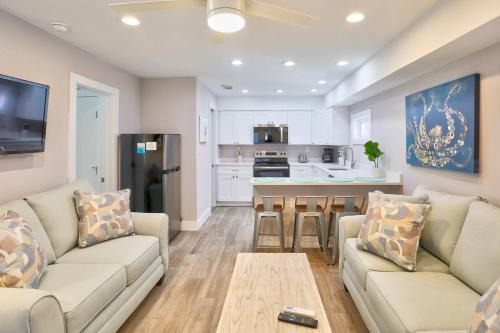 5 - Island Paradise Cottages - Sea Grape