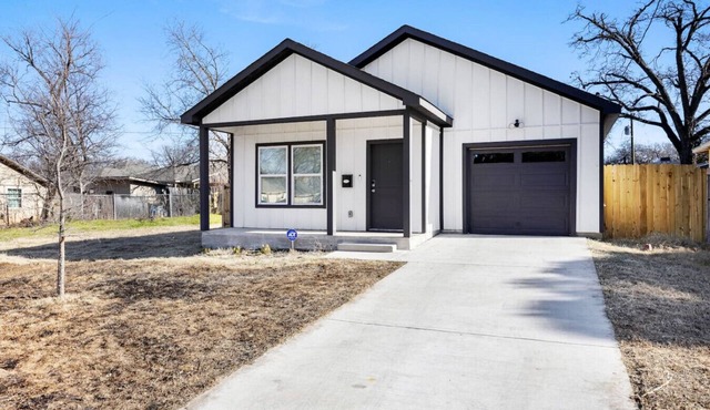 5 Star Modern home Minutes 2 Downtown Dallas