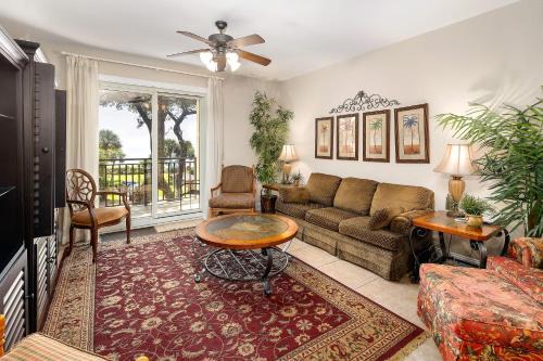760 Ocean Blvd #204