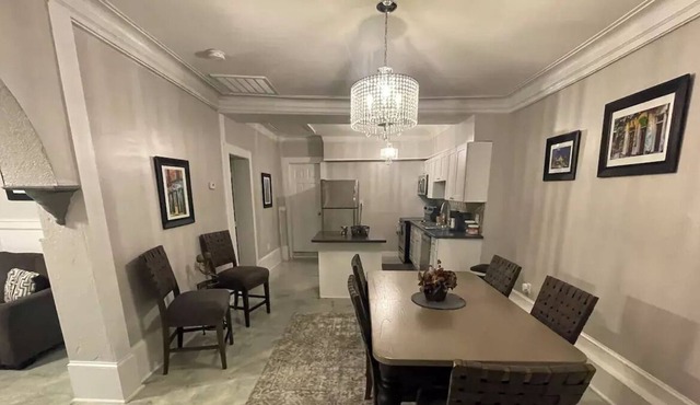 A lovely spacious 2 bed 1 bath home