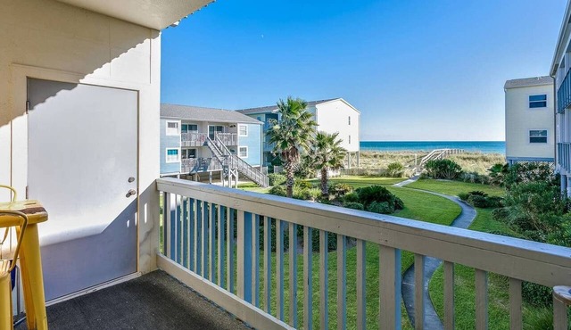 Affordable Gulf View Condo w/Pool!