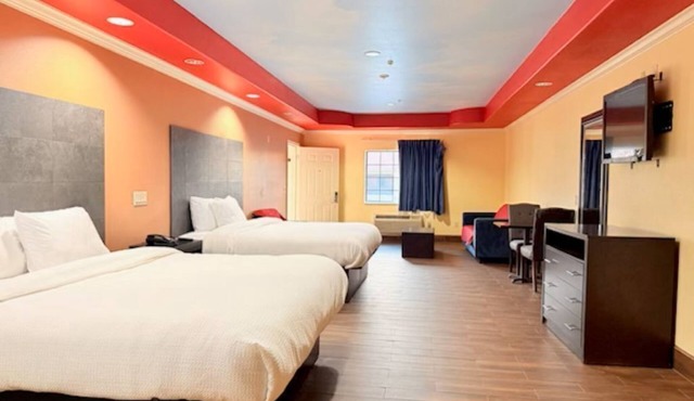 Affordable Luxury: Step Into Our Beautiful, Upgraded Motel Rooms.