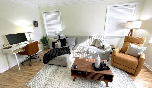 Ardsley Upscale Living Unit #1