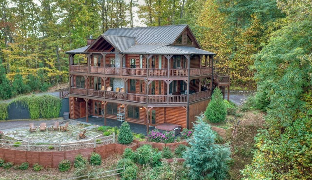 Aska Ridge Lodge | Hot Tub | MTN Views | Pool Table |