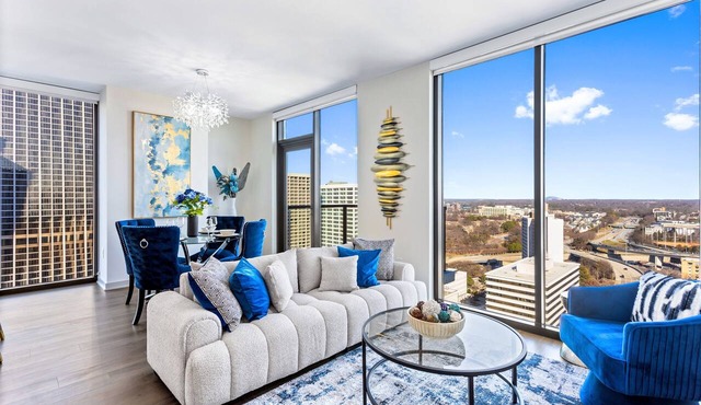 Azure Heights: 21st Floor Designer Condo | Walk to MAJOR INTERNATIONAL SPORTING EVENT, Skyline Views